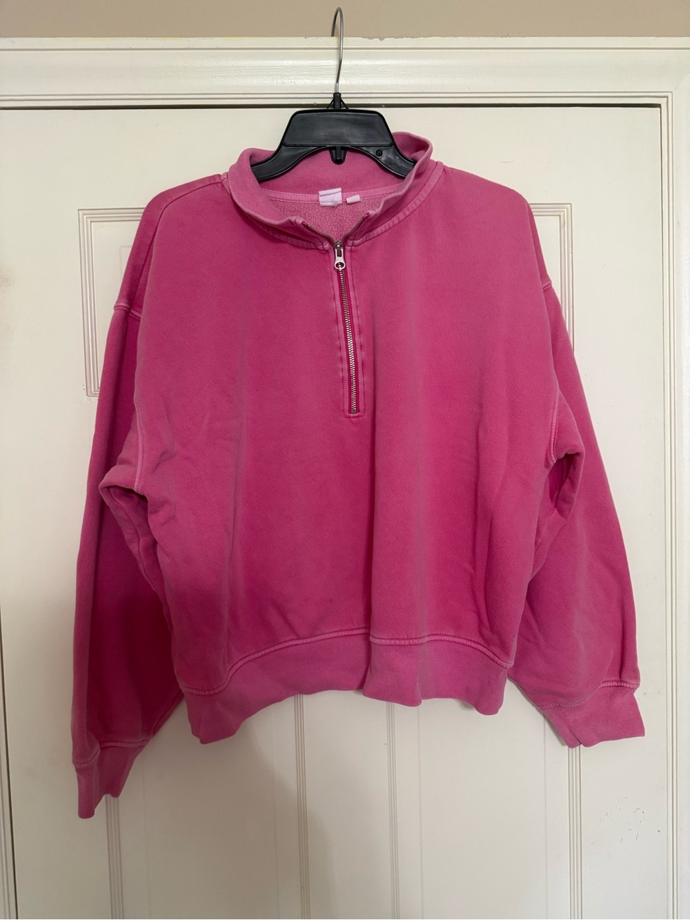 GAP pink Quarter Zip - L